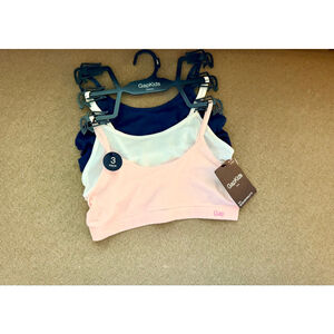 NWT GAP SEAMLESS BRALETTES-SIZE 6/7